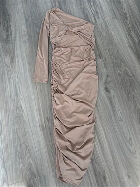 Women’s One-Shoulder Ruched Maxi Dress in Blush